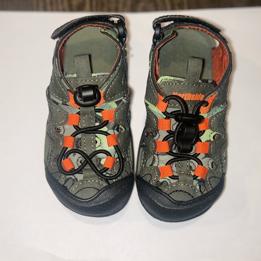 Northside Kids Olive Green and Orange Outdoor Sandals